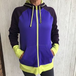 Reebok size M sportswear